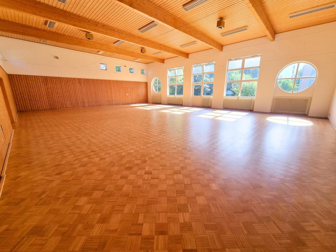 Tanzsaal Schwäbisch Gmünd Großdeinbach